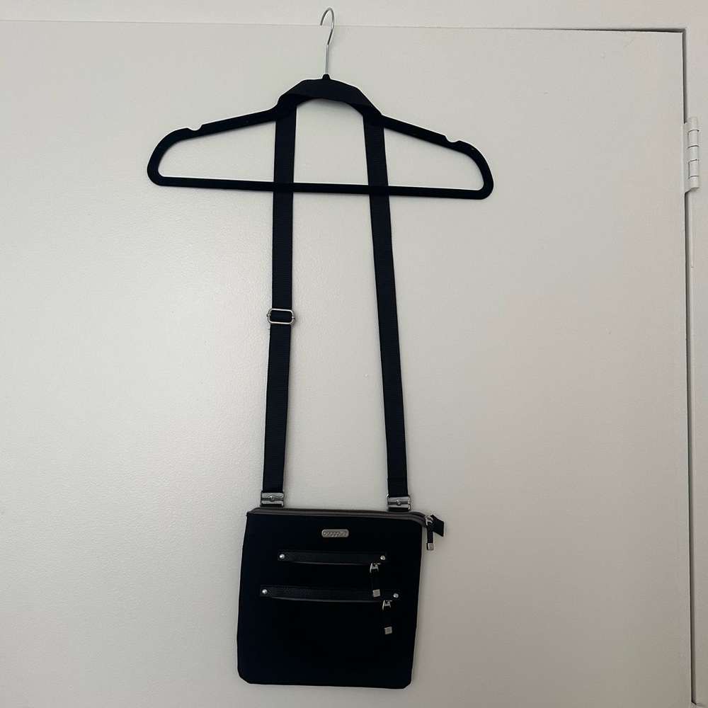 Baggallini Black Crossbody Bag NWOT